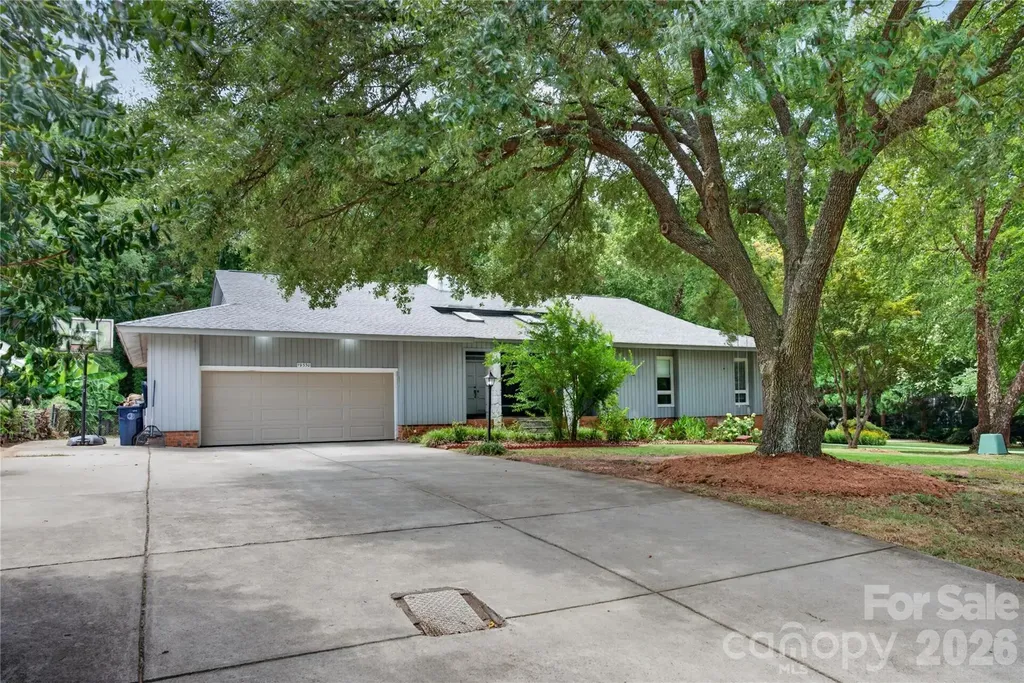 19330 Yachtman Drive Cornelius NC 28031