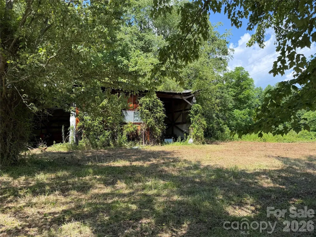424 Iron Duff Road Waynesville NC 28785