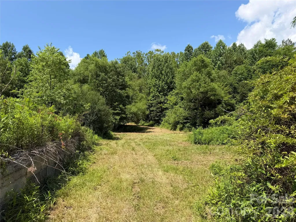 424 Iron Duff Road Waynesville NC 28785