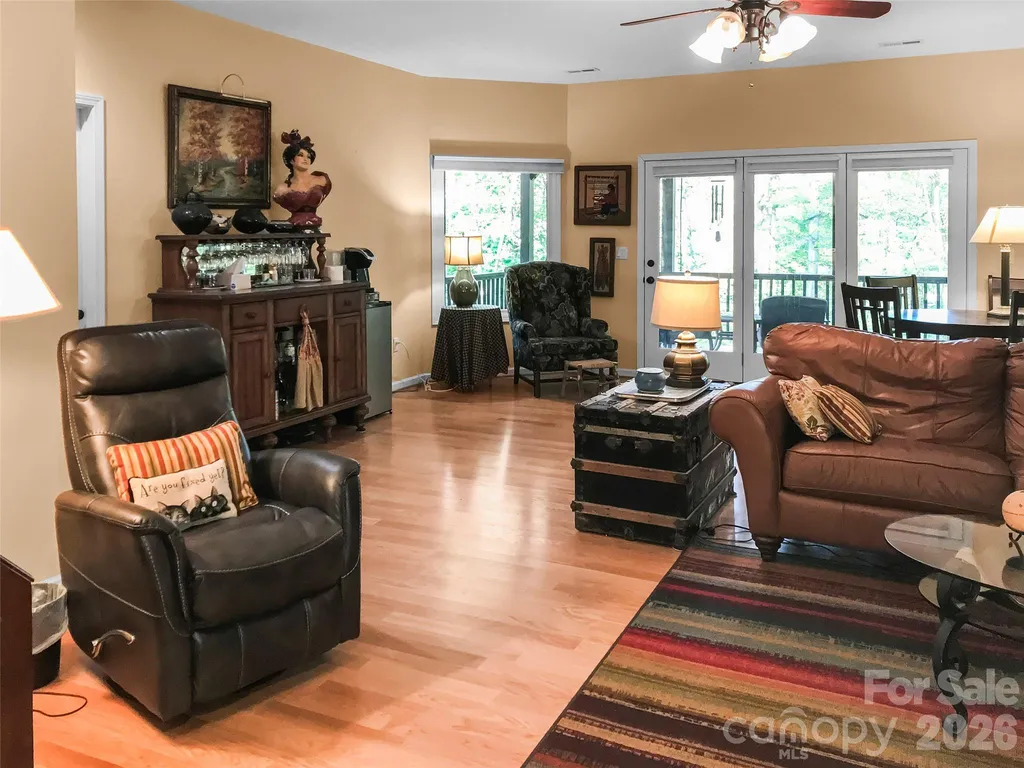 435 Stepping Stone Lane Waynesville NC 28786