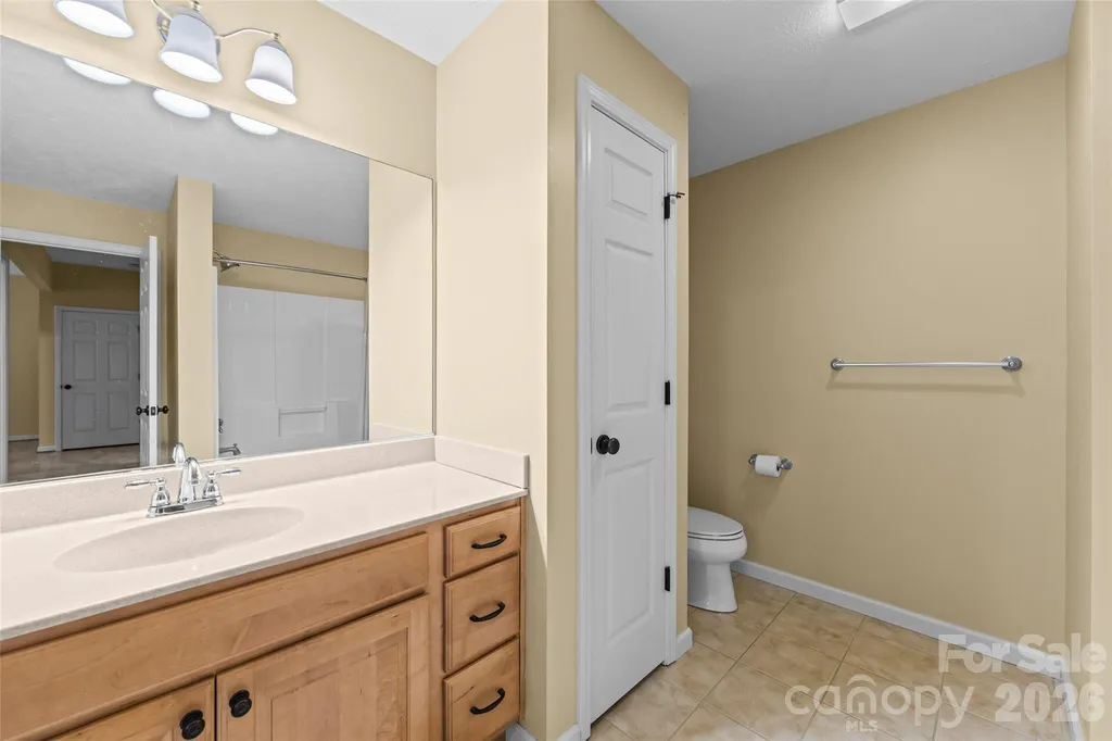 435 Stepping Stone Lane Waynesville NC 28786