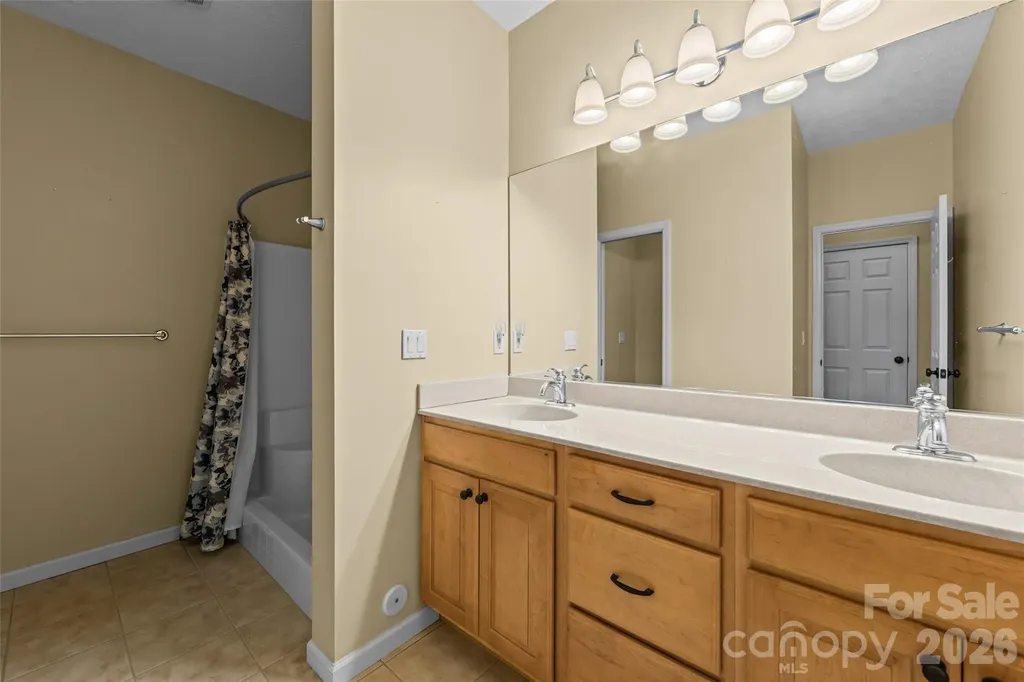 435 Stepping Stone Lane Waynesville NC 28786