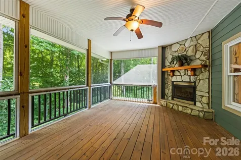 435 Stepping Stone Lane Waynesville NC 28786