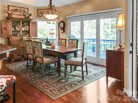 435 Stepping Stone Lane Waynesville NC 28786