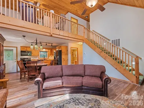 171 Cripple Creek Drive Waynesville NC 28785