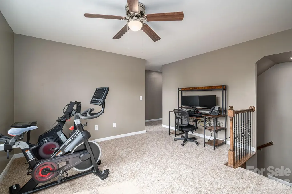 2643 Swamp Chestnut Oak Drive Gastonia NC 28056