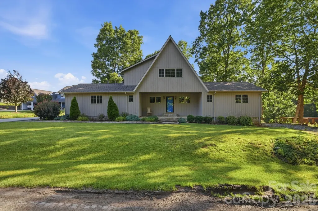 198 Hickory Hill Circle Spruce Pine NC 28777