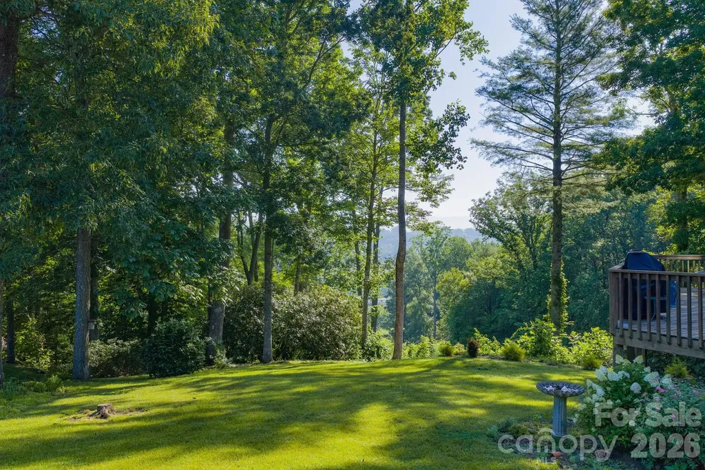 198 Hickory Hill Circle Spruce Pine NC 28777