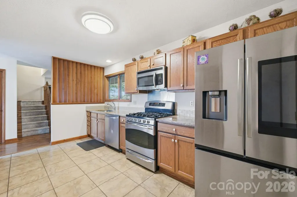 198 Hickory Hill Circle Spruce Pine NC 28777