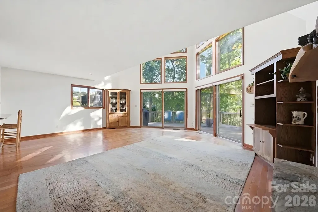 198 Hickory Hill Circle Spruce Pine NC 28777