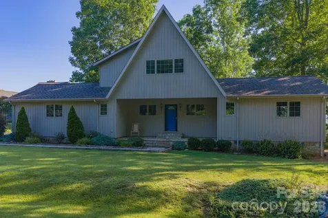 198 Hickory Hill Circle Spruce Pine NC 28777