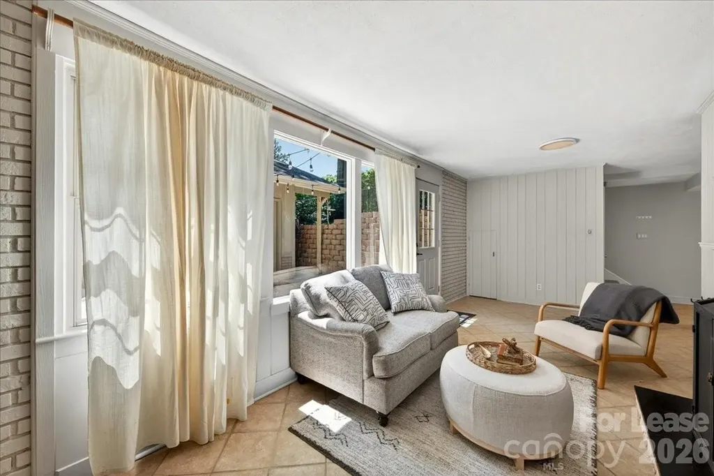 5451 Addison Drive Charlotte NC 28211