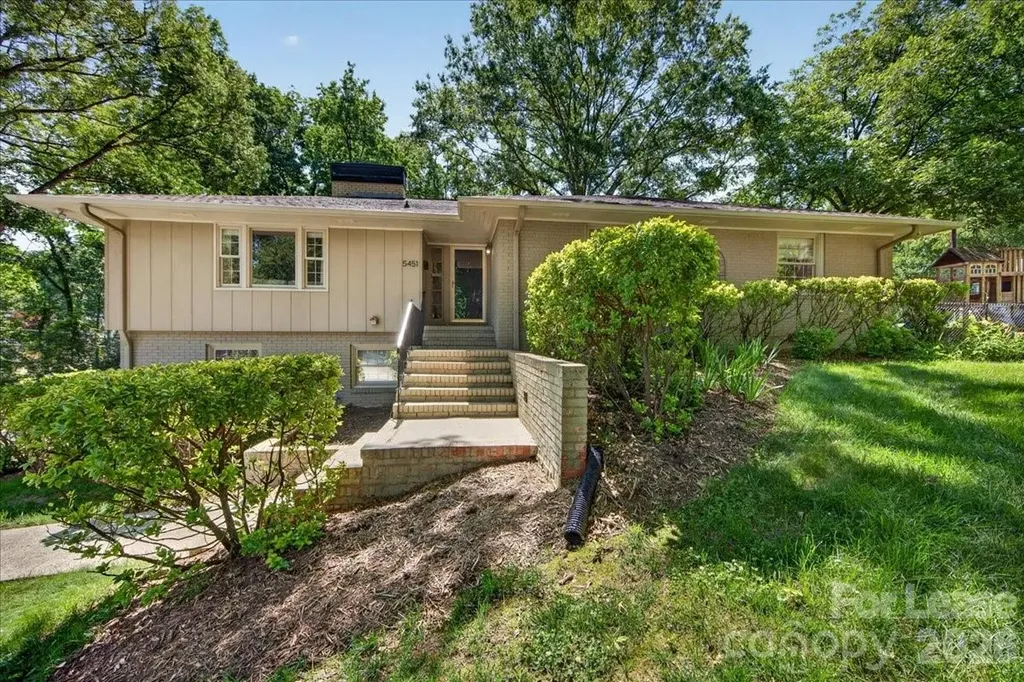 5451 Addison Drive Charlotte NC 28211