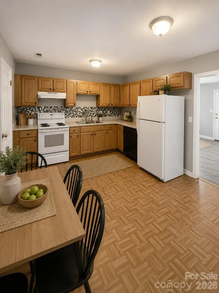 734 Mistral Way Charlotte NC 28208