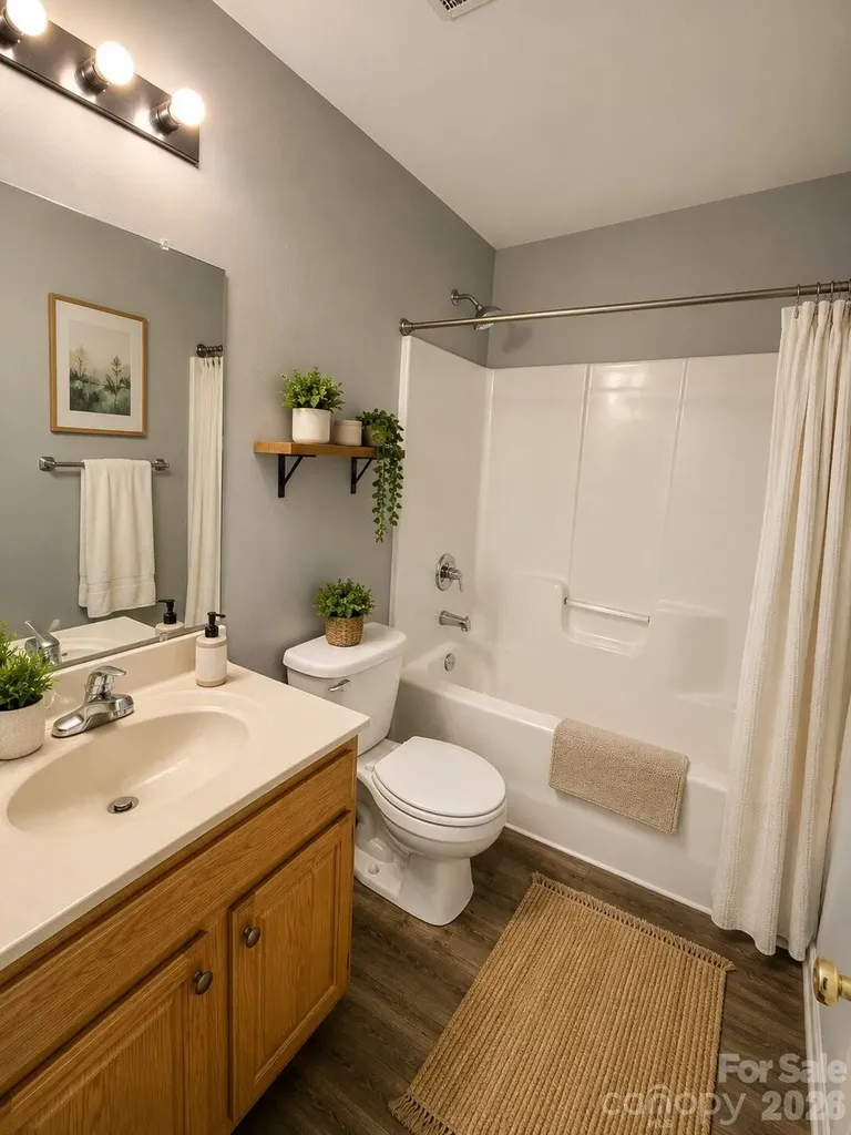 734 Mistral Way Charlotte NC 28208