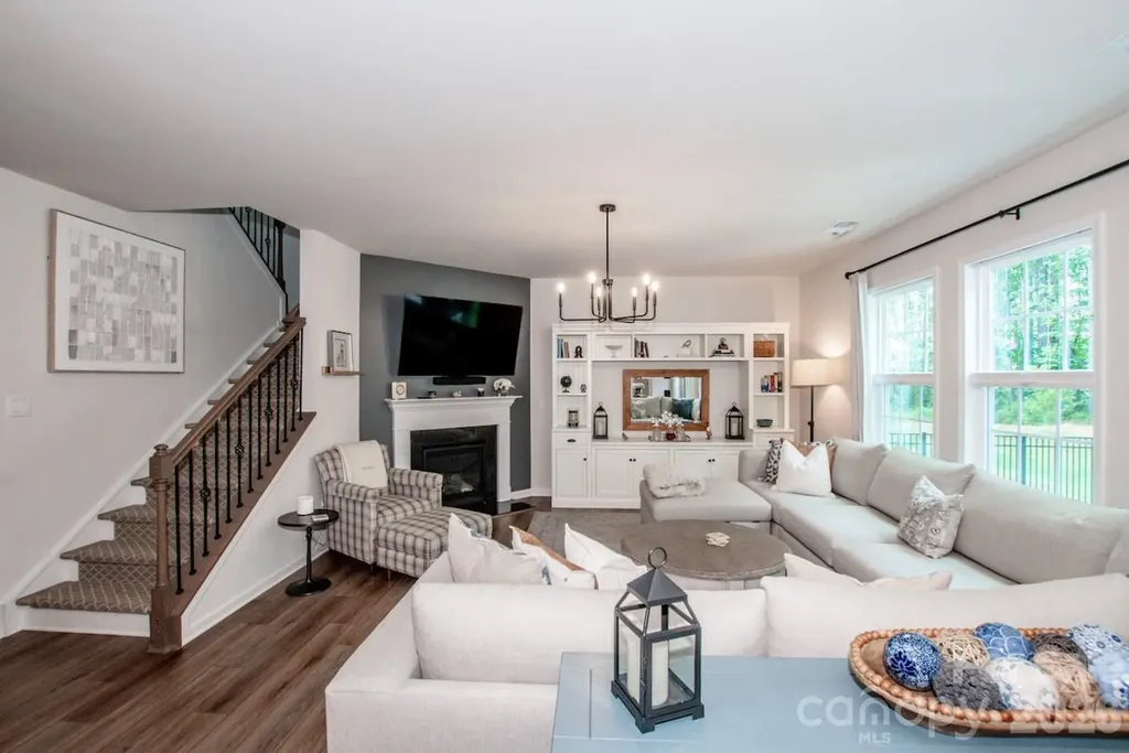 287 Hamptons Cove Road Troutman NC 28166