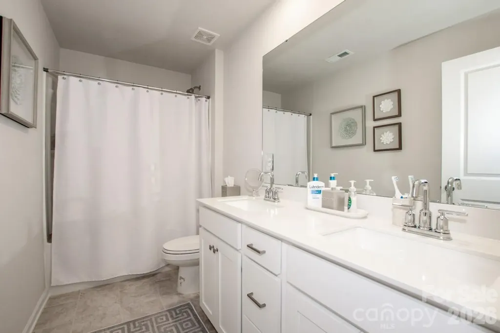 287 Hamptons Cove Road Troutman NC 28166