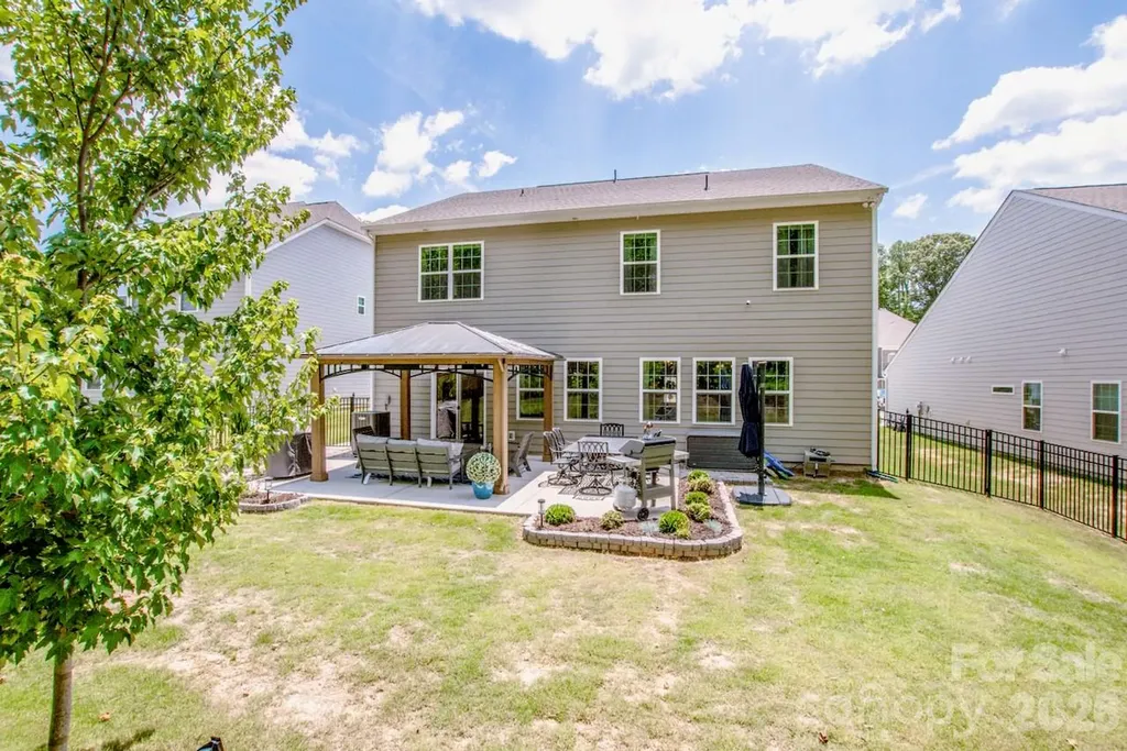 287 Hamptons Cove Road Troutman NC 28166