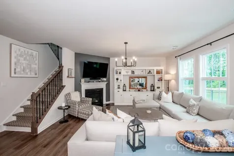 287 Hamptons Cove Road Troutman NC 28166