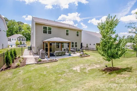 287 Hamptons Cove Road Troutman NC 28166