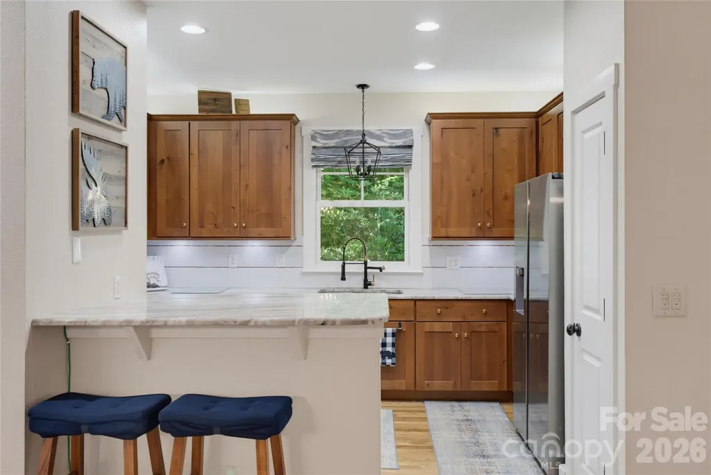 325 Hedgewood Drive Tuckasegee NC 28783