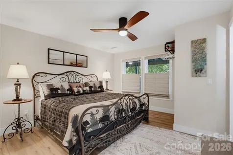 325 Hedgewood Drive Tuckasegee NC 28783