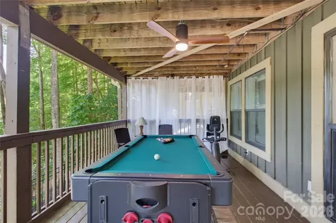 325 Hedgewood Drive Tuckasegee NC 28783