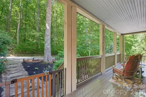 325 Hedgewood Drive Tuckasegee NC 28783