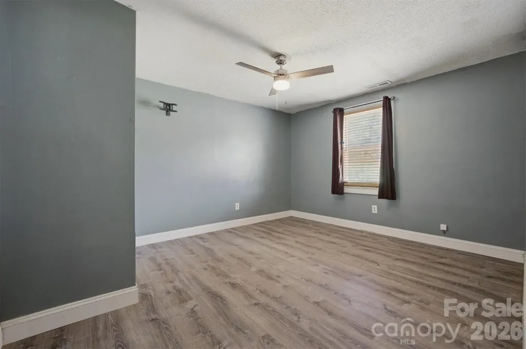 43 N Highland Avenue Granite Falls NC 28630