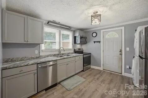 43 N Highland Avenue Granite Falls NC 28630