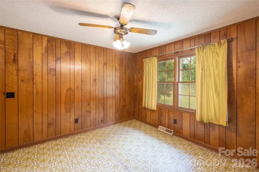 2209 Woodhurst Lane Albemarle NC 28001