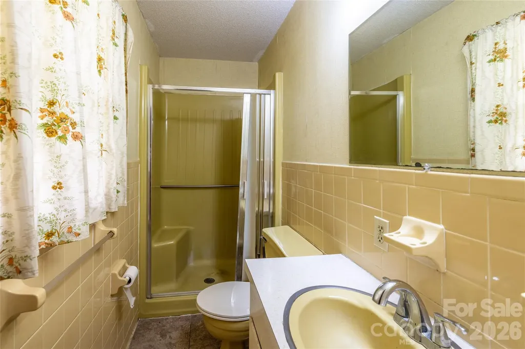 2209 Woodhurst Lane Albemarle NC 28001