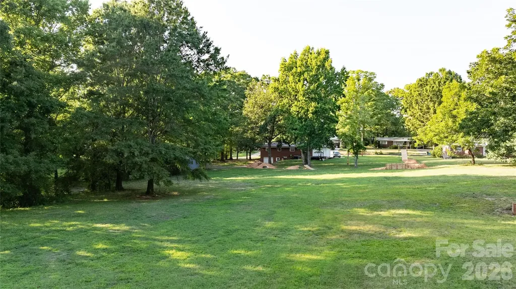 2209 Woodhurst Lane Albemarle NC 28001