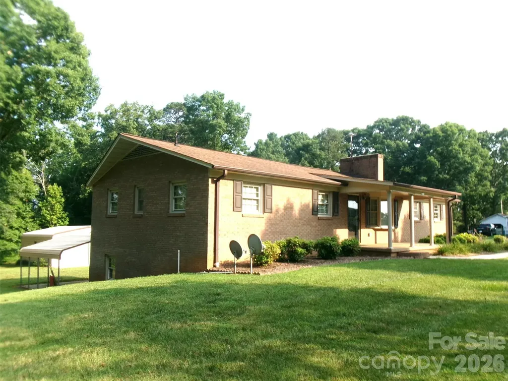 5934 St Peters Church Road Conover NC 28613