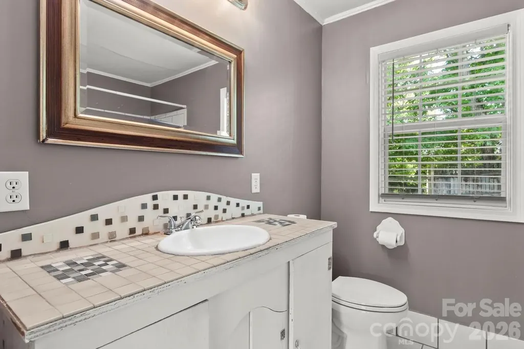 2224 Catawba Heights Lincolnton NC 28092