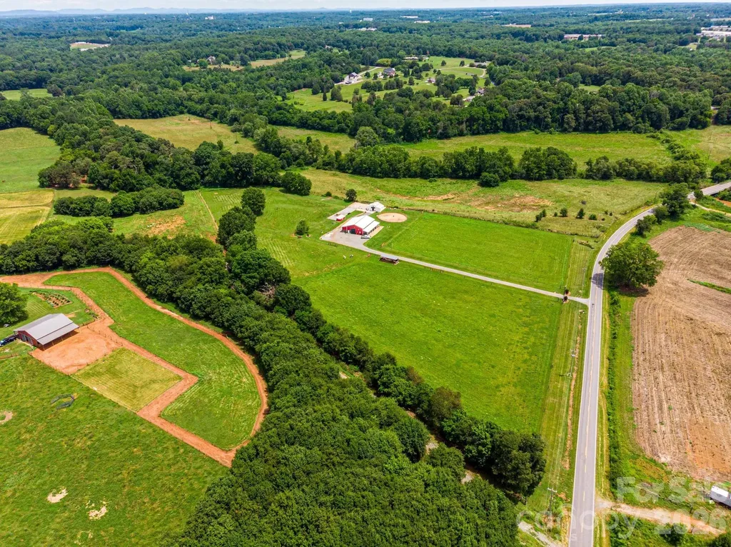 3103 Rome Jones Road Newton NC 28658
