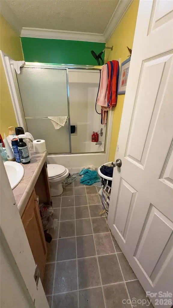 19 Honey Skipper Lane Candler NC 28715