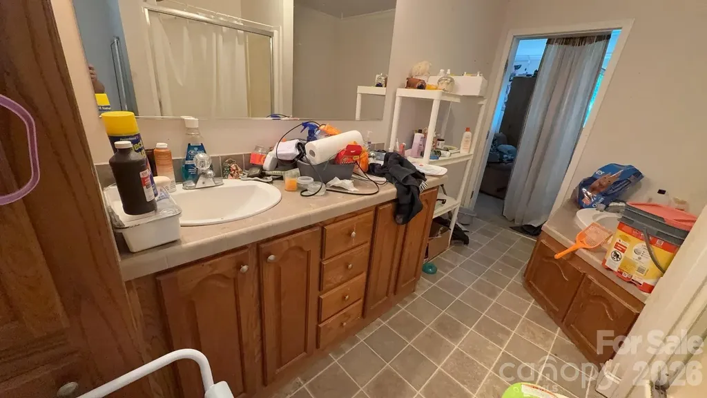 19 Honey Skipper Lane Candler NC 28715