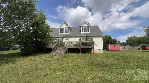 19 Honey Skipper Lane Candler NC 28715