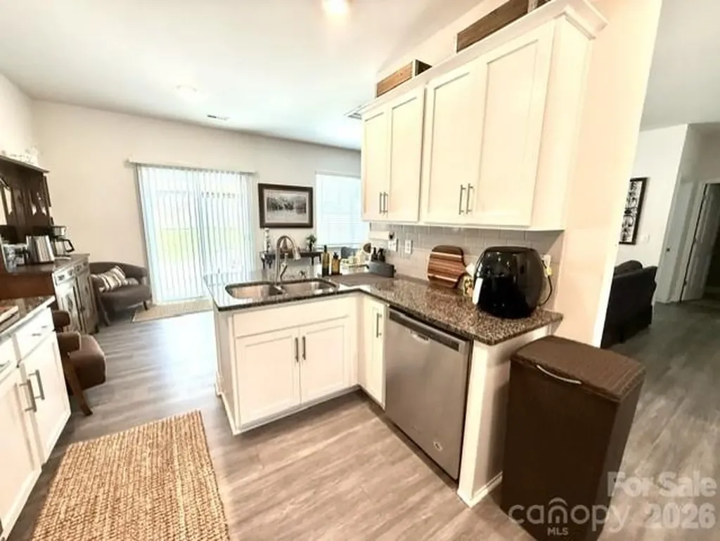 5120 Briscoe Drive Charlotte NC 28214