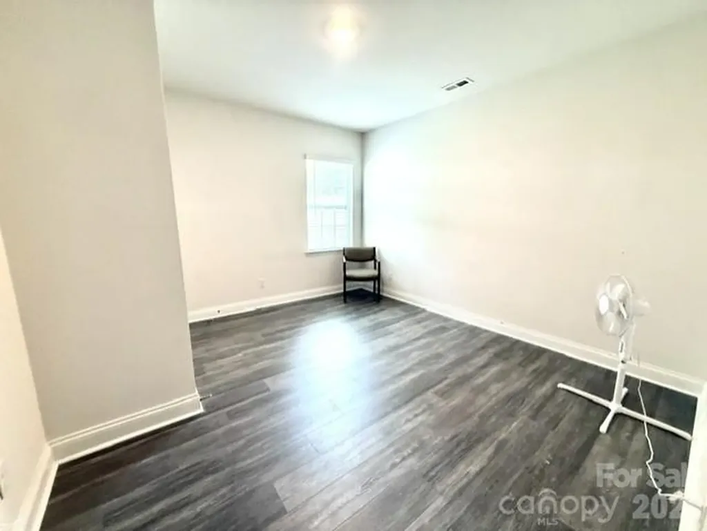 5120 Briscoe Drive Charlotte NC 28214