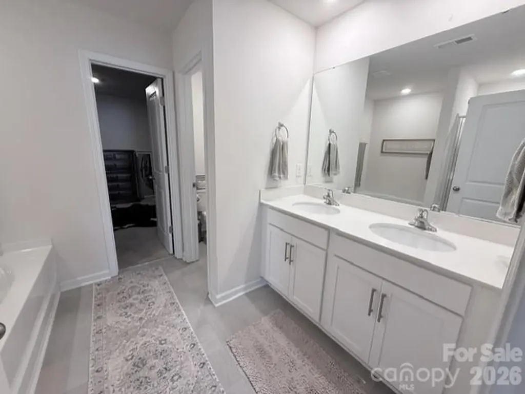 5120 Briscoe Drive Charlotte NC 28214