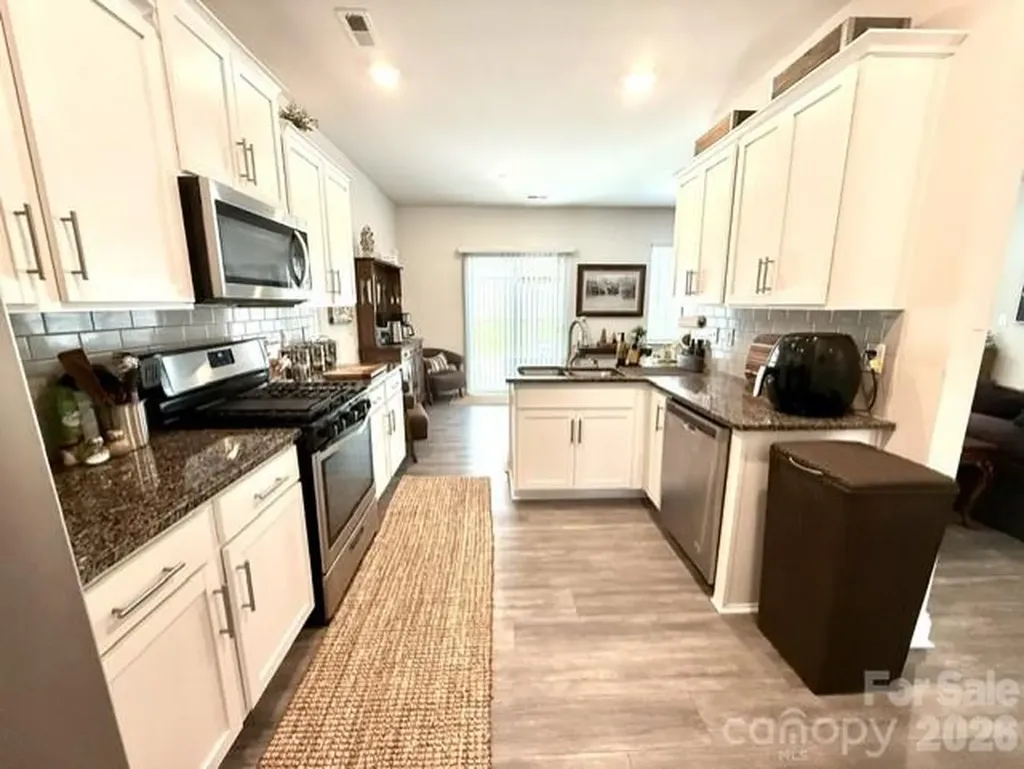 5120 Briscoe Drive Charlotte NC 28214
