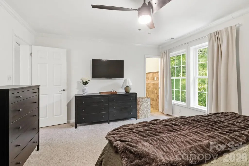 4311 Laurel Hill Lane Charlotte NC 28217