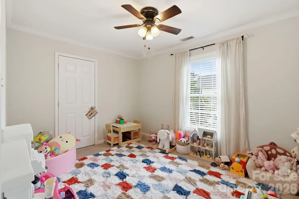 4311 Laurel Hill Lane Charlotte NC 28217