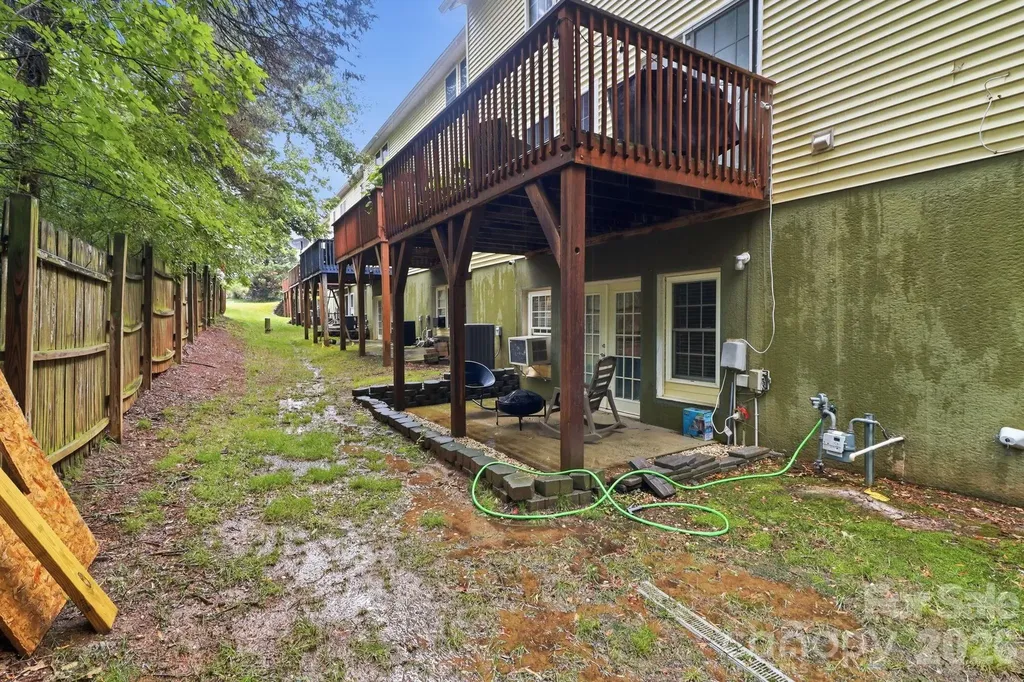 4311 Laurel Hill Lane Charlotte NC 28217
