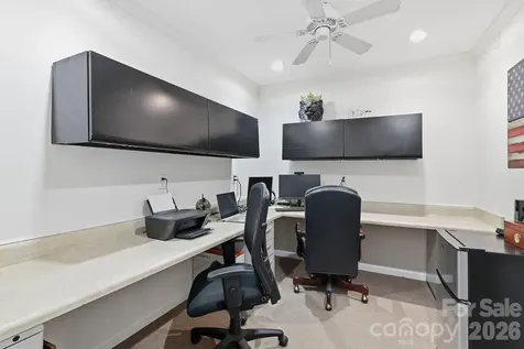 4311 Laurel Hill Lane Charlotte NC 28217