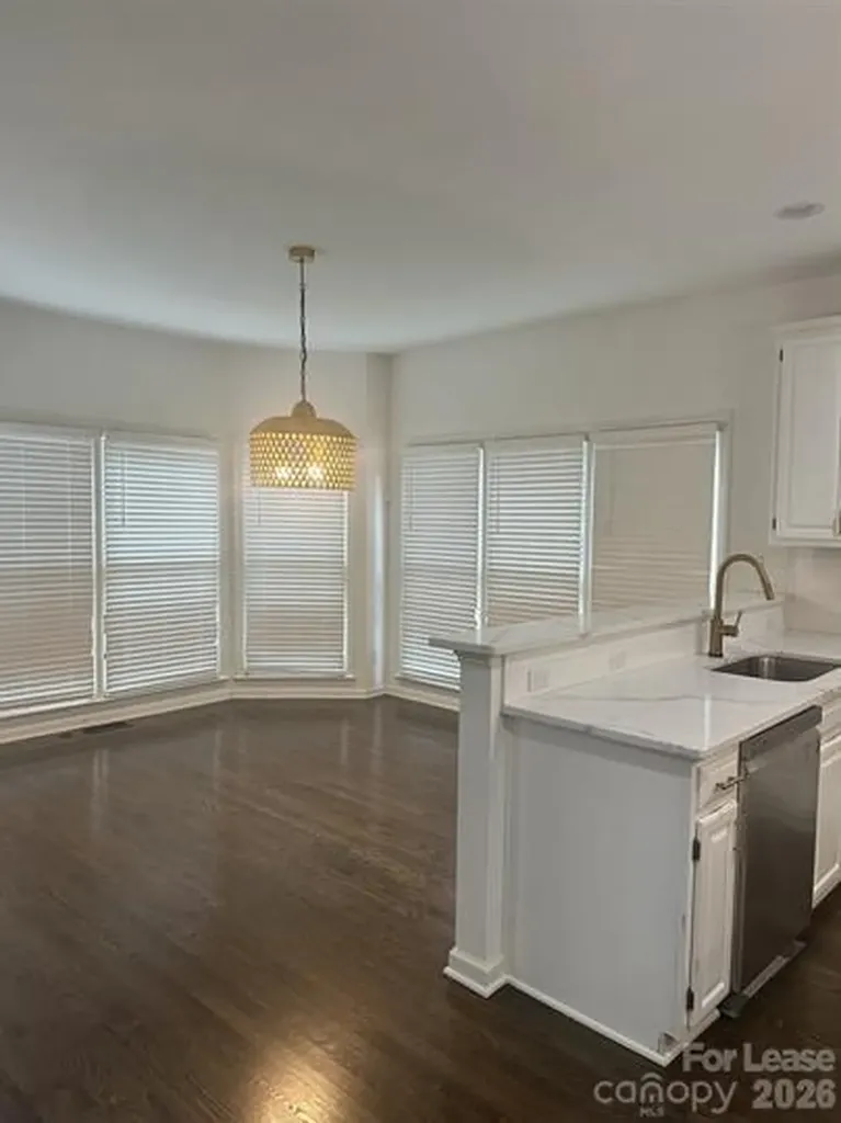3315 Parting Brook Court Charlotte NC 28210