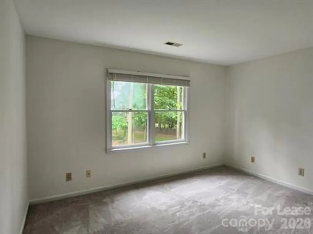 3315 Parting Brook Court Charlotte NC 28210