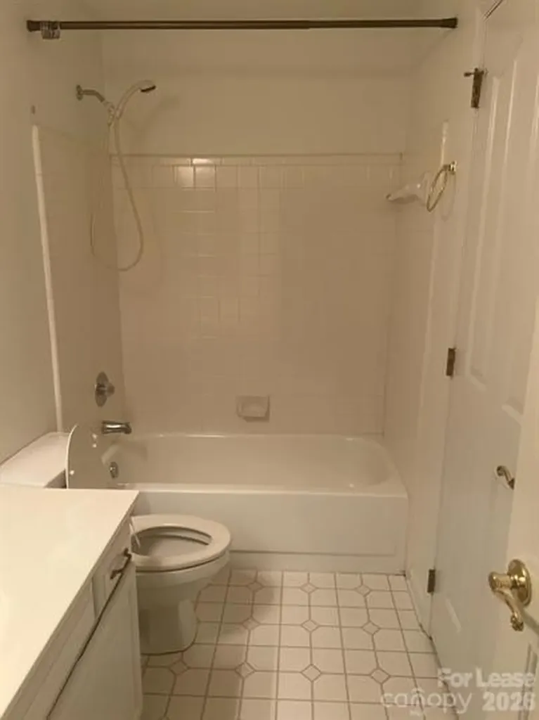 3315 Parting Brook Court Charlotte NC 28210